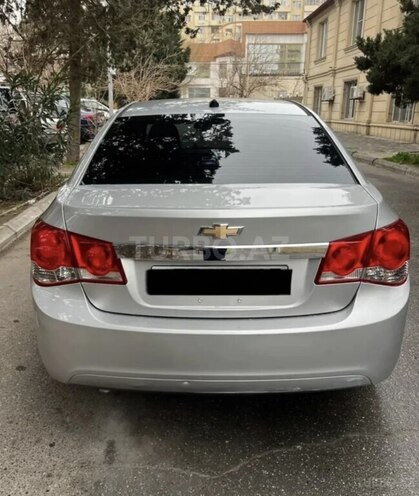 Chevrolet Cruze-4