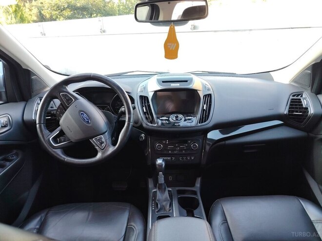Ford Escape-4