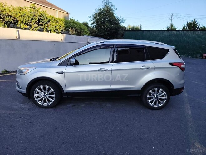 Ford Escape-7