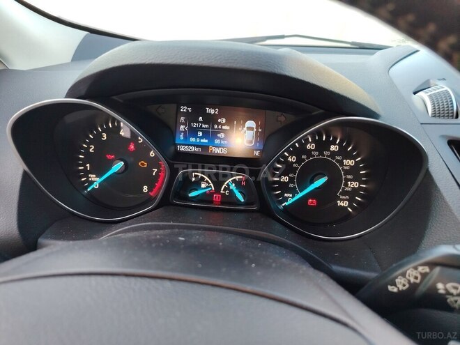 Ford Escape-9