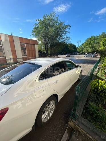 Chevrolet Malibu-2