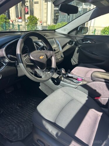Chevrolet Malibu-6