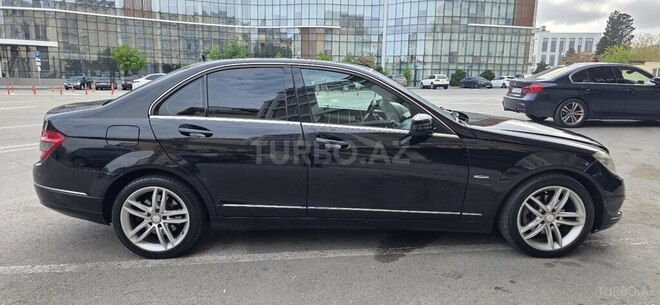 Mercedes C 200-4