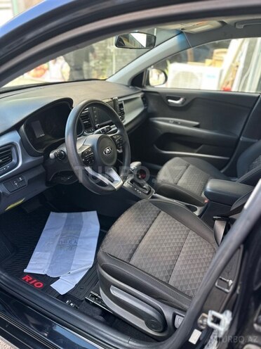 Kia Rio-6