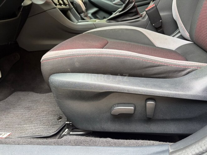 Subaru Impreza-10