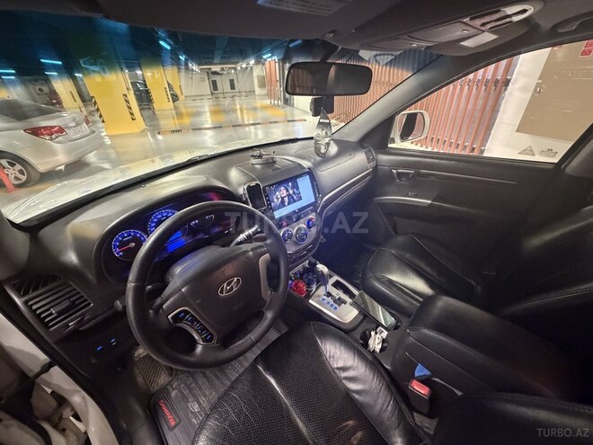 Hyundai Santa Fe-2