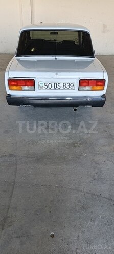 LADA (VAZ) 2107-2
