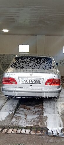 Mercedes E 230-15
