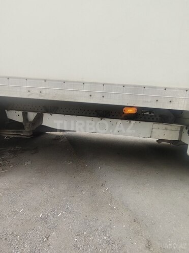 Ford Transit-12