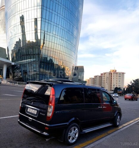 Mercedes Viano-4
