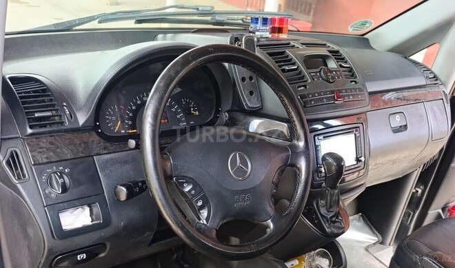 Mercedes Viano-10