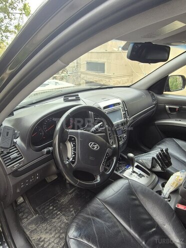 Hyundai Santa Fe-5