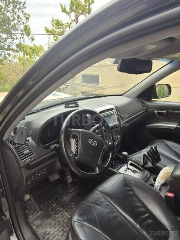 Hyundai Santa Fe-6