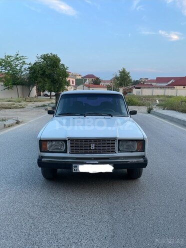LADA (VAZ) 2107-1