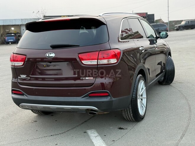 Kia Sorento-9