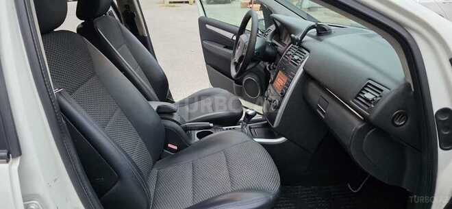 Mercedes B 180-16