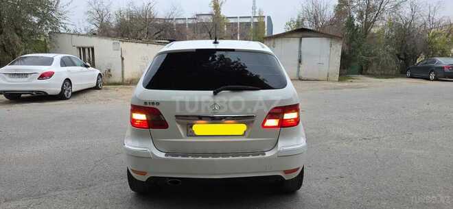 Mercedes B 180-10