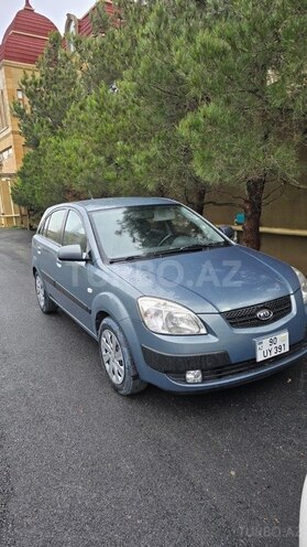 Kia Rio-1