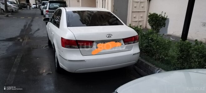 Hyundai Sonata-2
