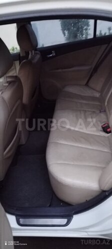 Hyundai Sonata-8