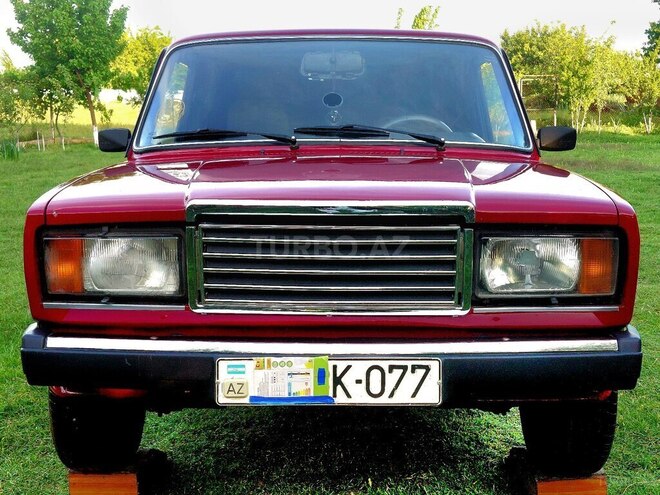 LADA (VAZ) 2107-2