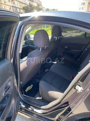 Chevrolet Cruze-5