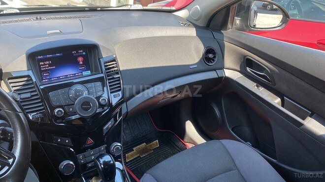 Chevrolet Cruze-9