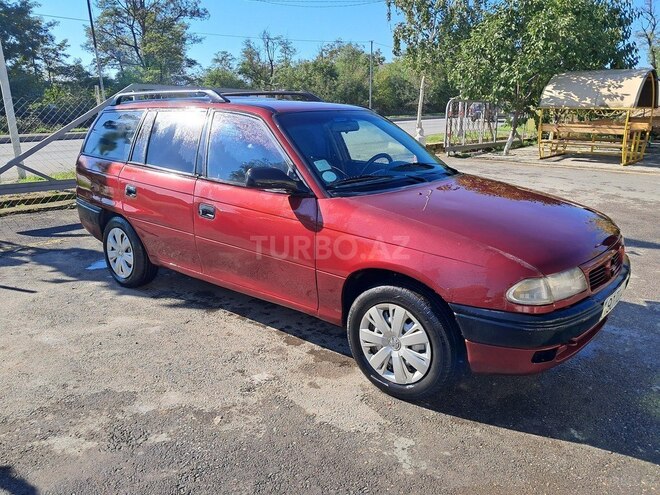 Opel Astra-3
