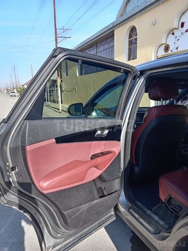 Kia Sorento-9