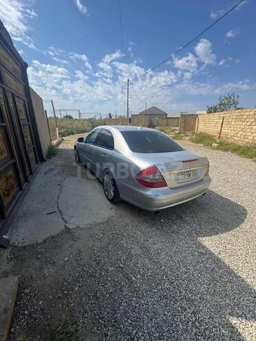 Mercedes E 350 4MATIC-2