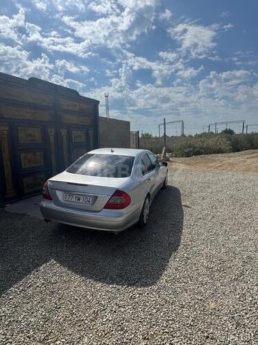 Mercedes E 350 4MATIC-4