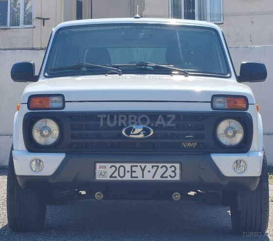 LADA (VAZ) Niva-1
