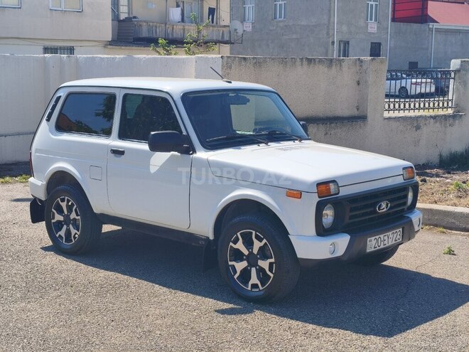 LADA (VAZ) Niva-5