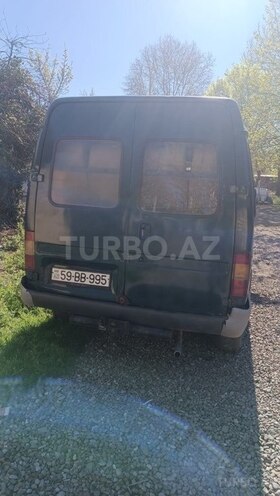 Ford Transit-8