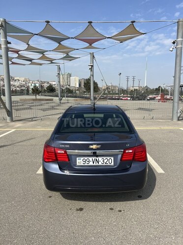 Chevrolet Cruze-2