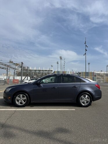 Chevrolet Cruze-5