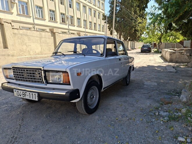 LADA (VAZ) 2107-3