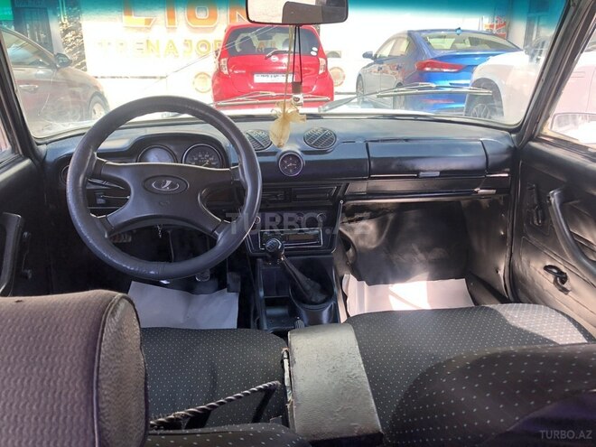 LADA (VAZ) 2106-17