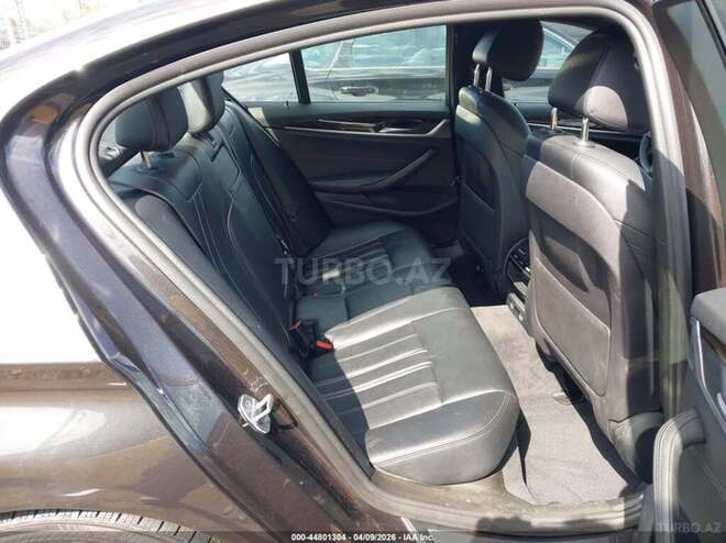 BMW 530-9