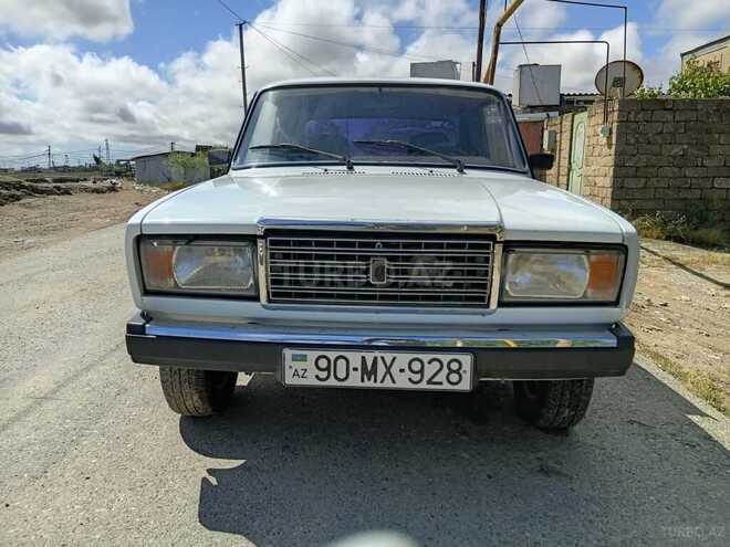 LADA (VAZ) 2107-1