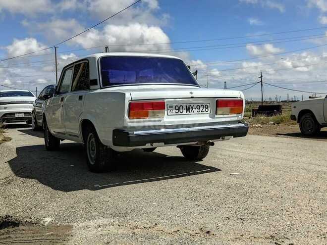 LADA (VAZ) 2107-4