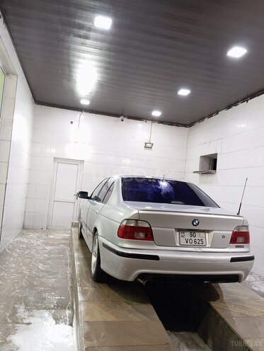 BMW 525-2