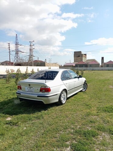 BMW 525-6