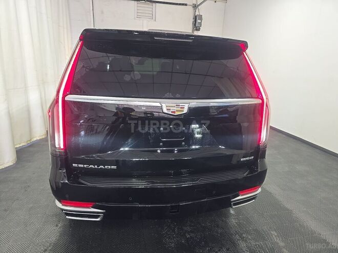 Cadillac Escalade-5
