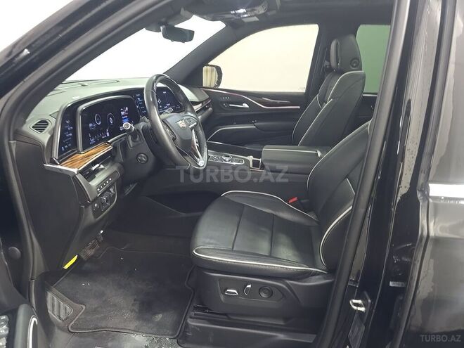 Cadillac Escalade-11