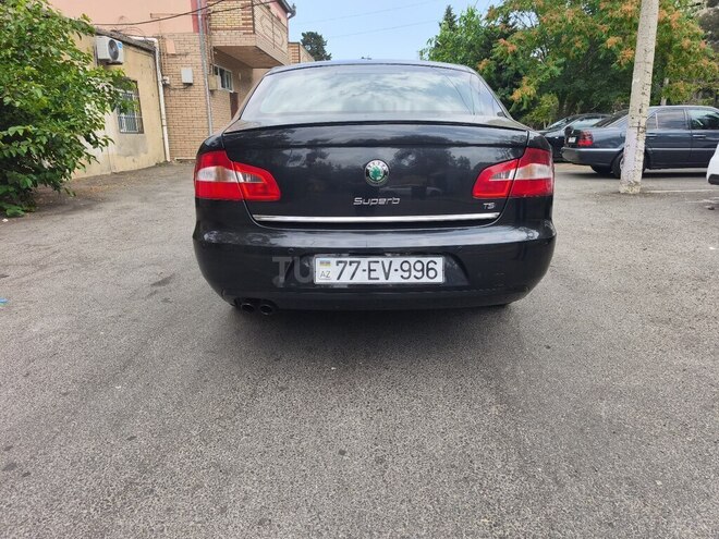 Skoda Superb-2