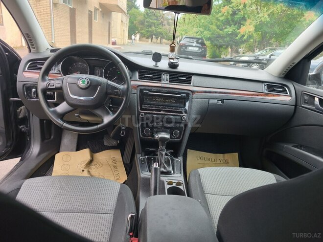 Skoda Superb-3