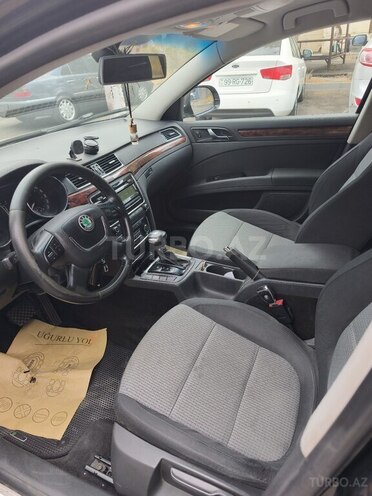Skoda Superb-6