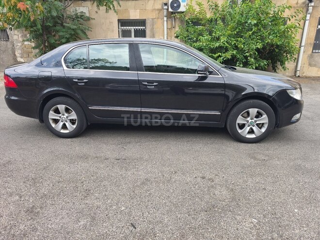 Skoda Superb-10