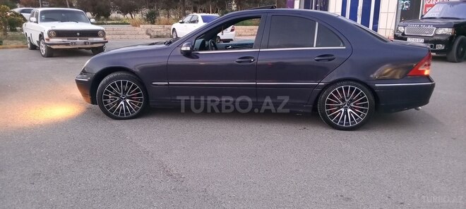 Mercedes C 180-7
